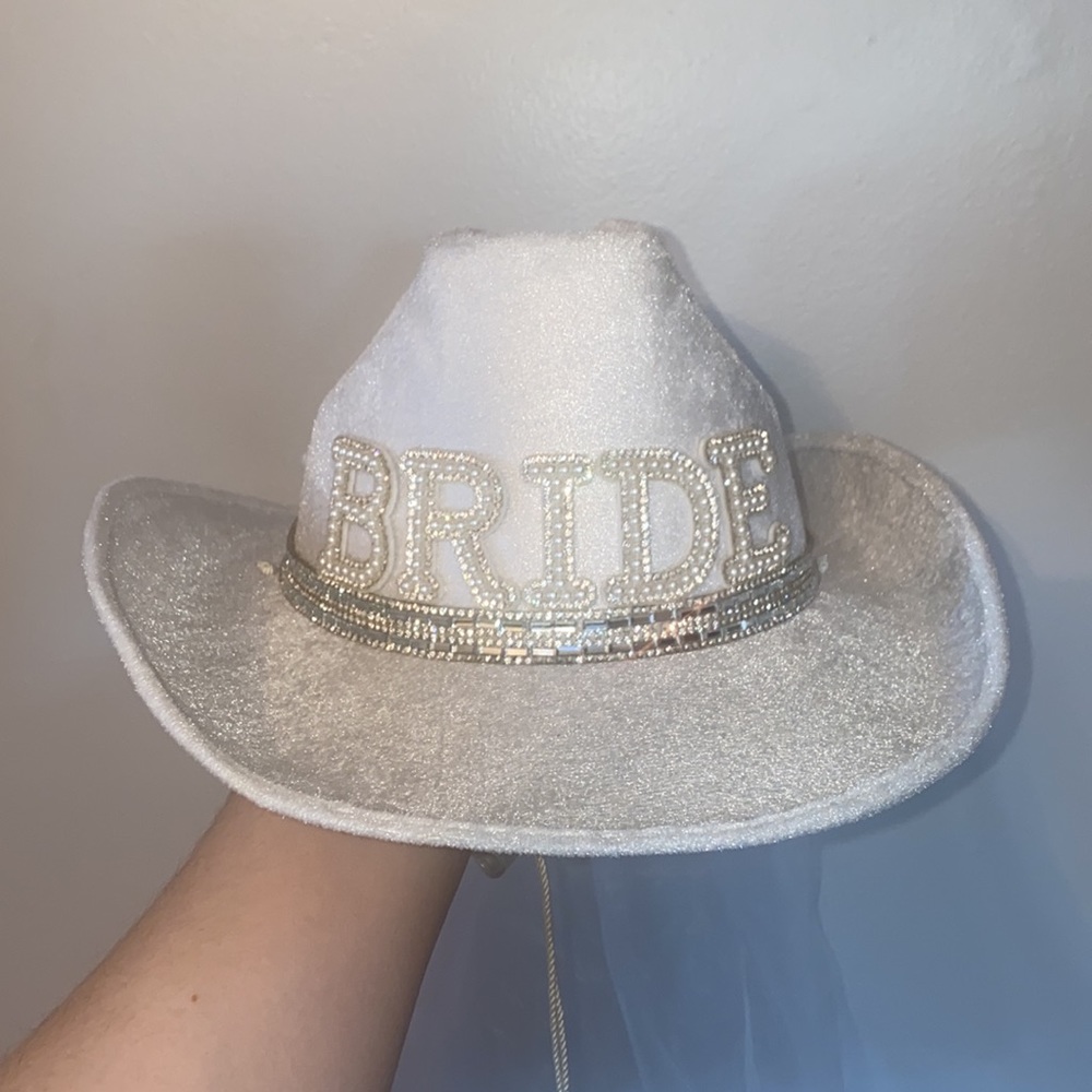Bride Cow Girl Hat with Veil